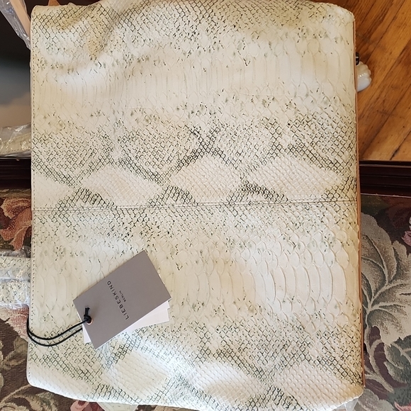 Liebeskind Berlin Sarri Shopper - 100% Cowhide Leather - Picture 10 of 11